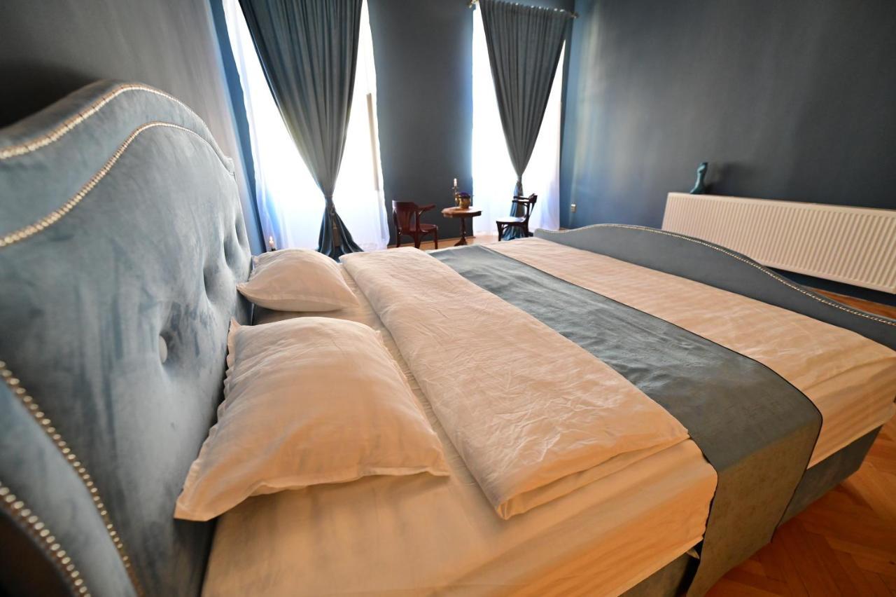 Lovely 2 Bedroom Apartment In Historic City Center سيبيو المظهر الخارجي الصورة