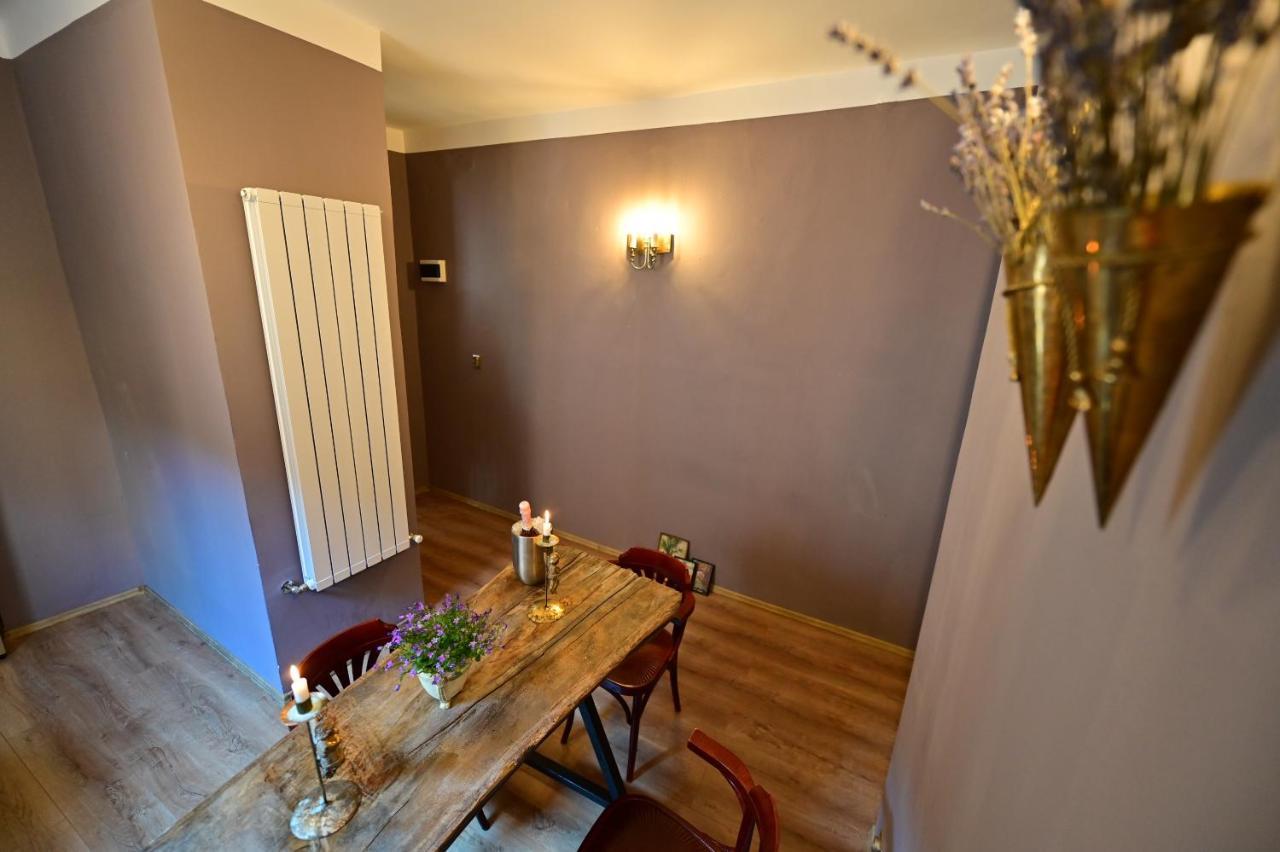 Lovely 2 Bedroom Apartment In Historic City Center سيبيو المظهر الخارجي الصورة